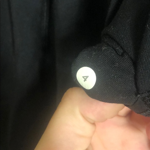 Lululemon joggers - Picture 2 of 4